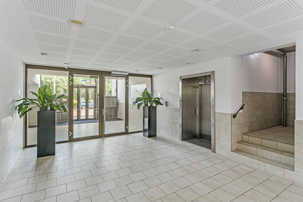 Medium property photo - Titus van Rijnstraat 151, 1058 GB Amsterdam